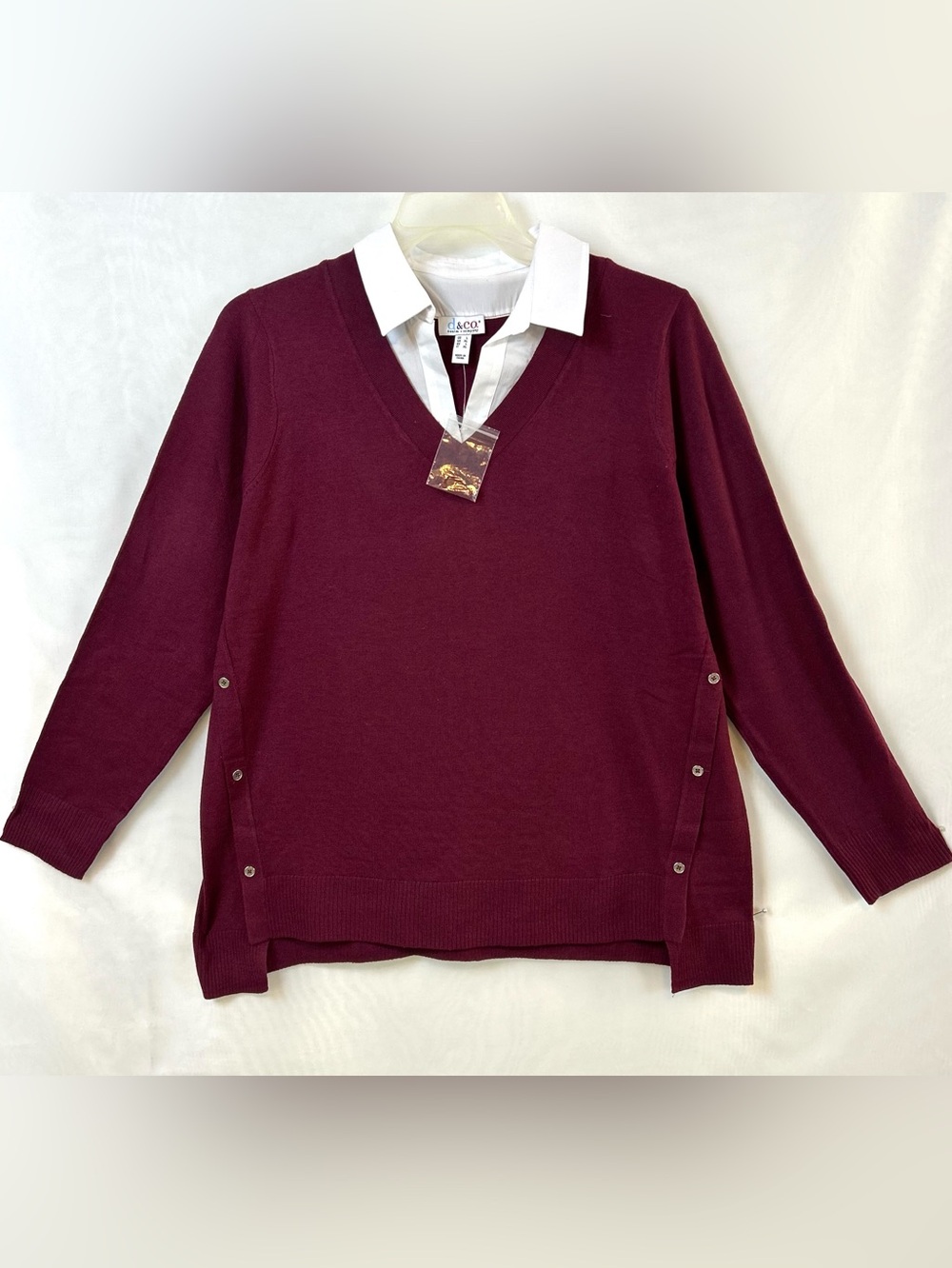New Denim & Co Collared V Neck 2fer Sweater / Size Large / Winter Berry